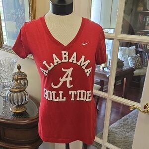 Nike ALABAMA ROLL TIDE crimsonT-Shirt White Logo Vneck Short Sleeve Large EUC